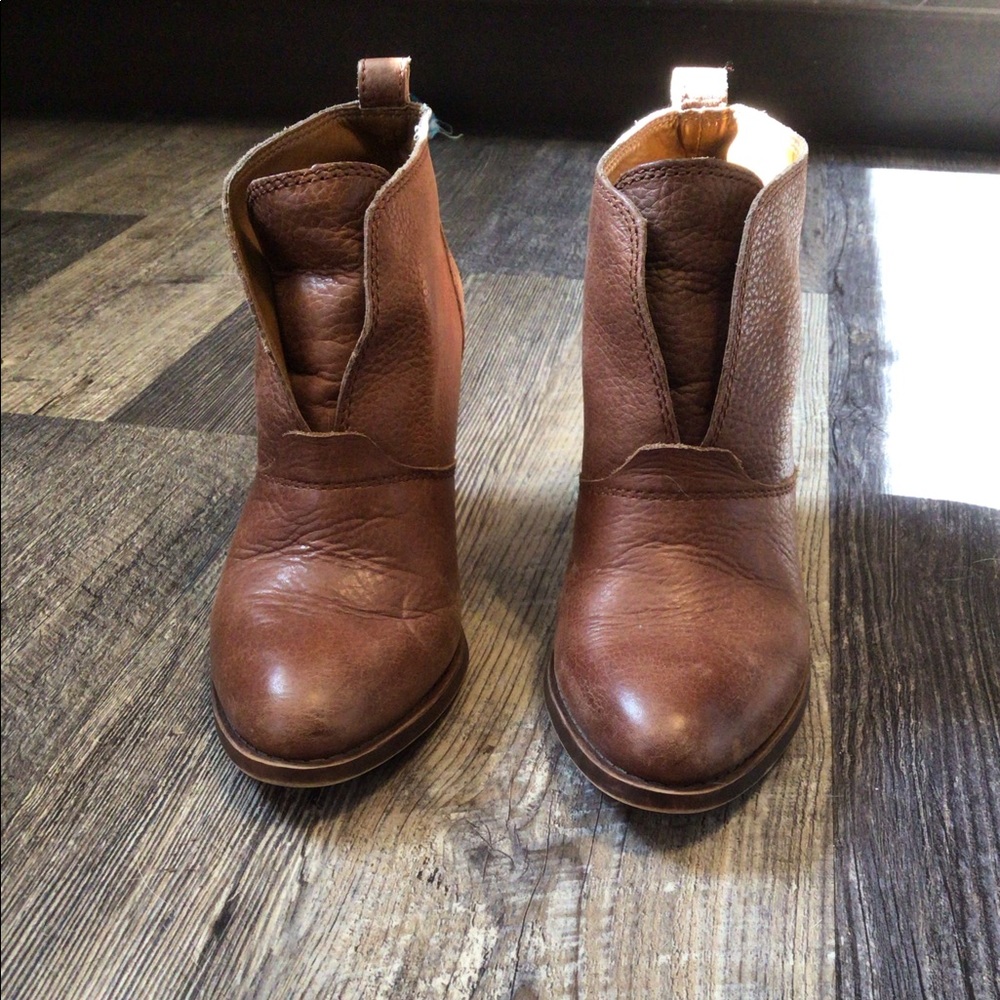 Lucky brand brown booties